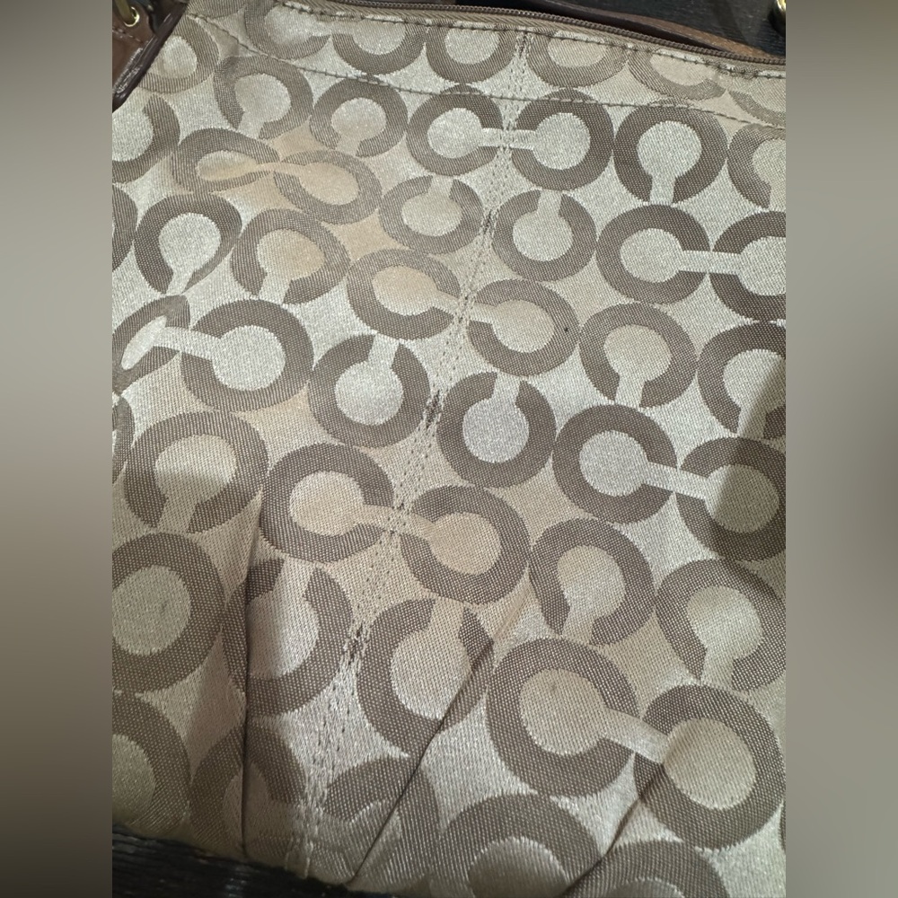 Coach Preloved bag - Picture 2 of 9